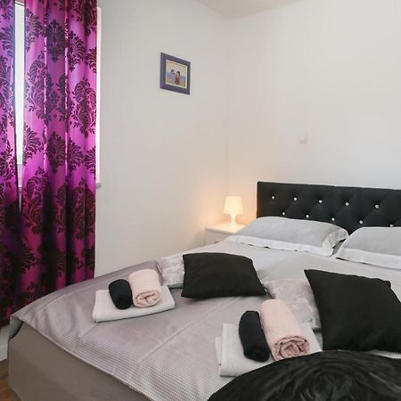 Casa Zorana-Alba Apartments Trogir Exterior foto