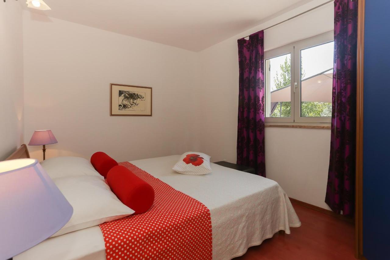 Casa Zorana-Alba Apartments Trogir Exterior foto